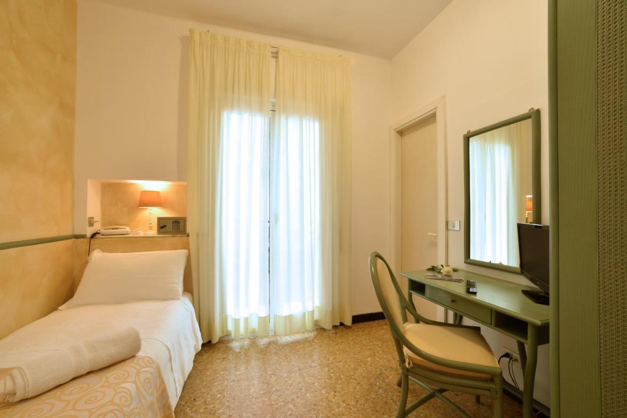 Hotel Morchio Mhotelsgroup Diano Marina Exteriér fotografie
