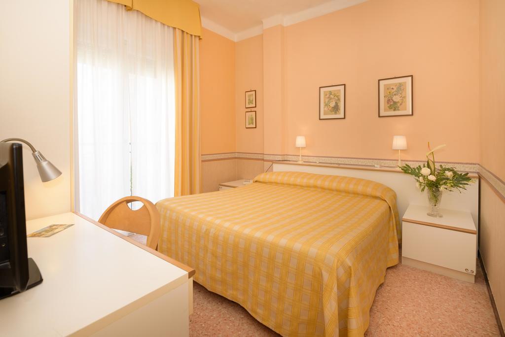 Hotel Morchio Mhotelsgroup Diano Marina Exteriér fotografie