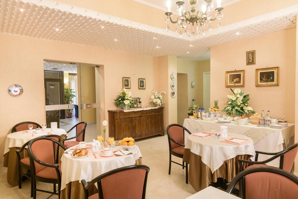 Hotel Morchio Mhotelsgroup Diano Marina Exteriér fotografie